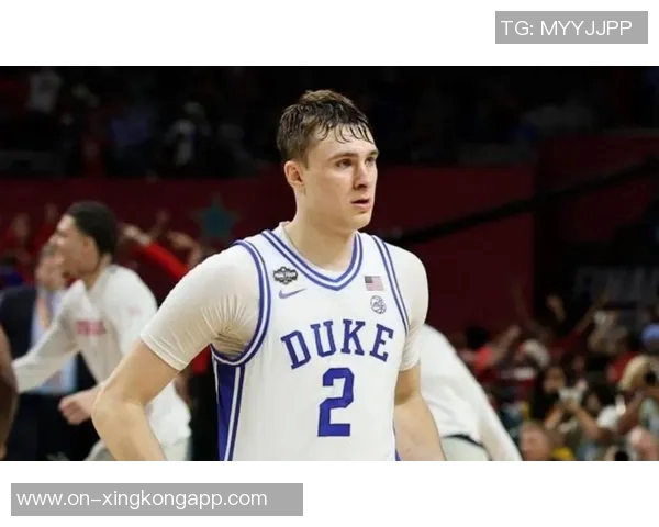 弗拉格坦言首发球员需提升表现以改善开局状态